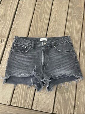 Abercrombie and Fitch The Mom shorts